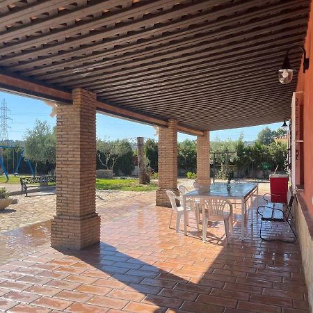 La Estacada Villa Lora del Rio Bagian luar foto